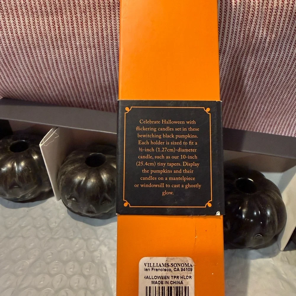 New Williams Sonoma Tiny Pumpkin Taper Holders, Shiny Black, S/4, 2011